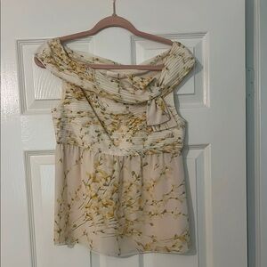 Chic Cream Floral Blouse with Bow Detail